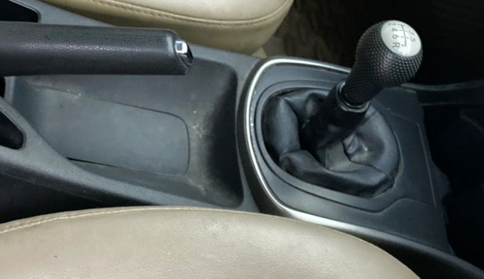 2014 Honda City 1.5L I-DTEC SV, Diesel, Manual, 72,622 km, Gear Lever