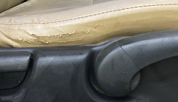 2014 Honda City 1.5L I-DTEC SV, Diesel, Manual, 72,622 km, Driver Side Adjustment Panel