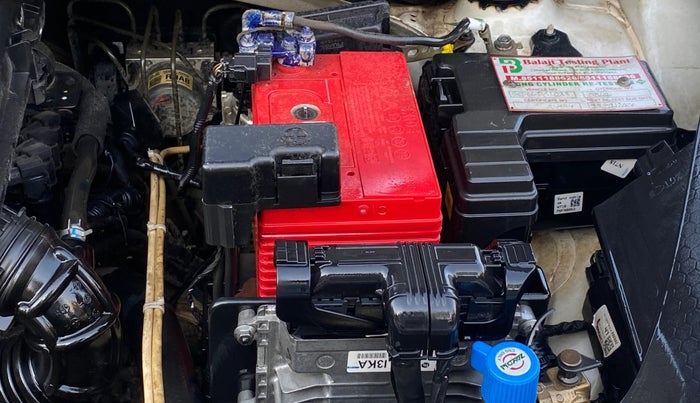 2020 Hyundai AURA SX PLUS 1.2 AMT, CNG, Automatic, 1,03,686 km, Engine View - Left