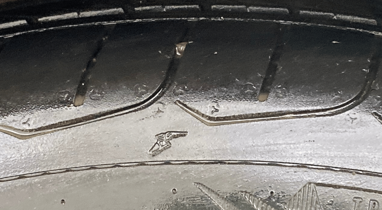 2020 Maruti Ciaz DELTA AT 1.5 SHVS PETROL, Petrol, Automatic, 74,819 km, Left Rear Tyre Tread
