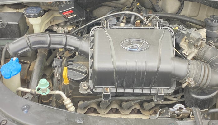 2016 Hyundai i10 MAGNA 1.1, CNG, Manual, 1,31,580 km, Engine View - Right