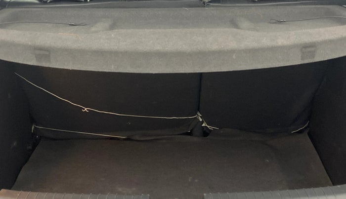 2017 Hyundai i20 Active 1.2 SX, Petrol, Manual, 45,006 km, Boot Inside