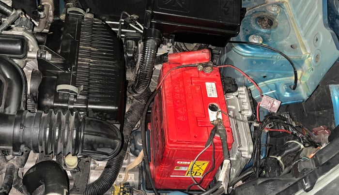 2023 Renault Kwid RXT 1.0 AMT, Petrol, Automatic, 50,901 km, Engine View - Left