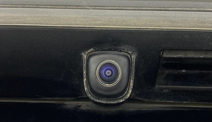 2025 Hyundai Verna SX(O) 1.5 MPI IVT , Petrol, Automatic, 5,455 km, Parking Camera