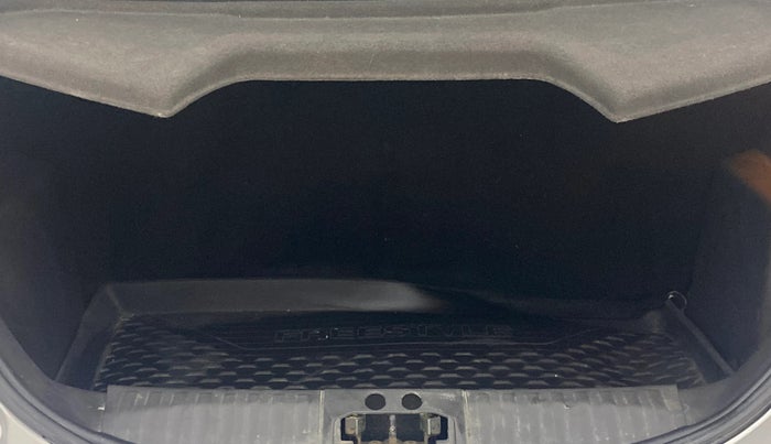 2019 Ford FREESTYLE TITANIUM 1.2 PETROL, Petrol, Manual, 47,124 km, Boot Inside