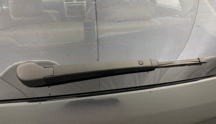 2017 Volkswagen Polo HIGHLINE1.5L, Diesel, Manual, 96,934 km, Rear Wiper