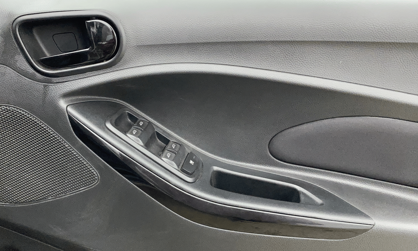 2019 Ford New Figo TITANIUM 1.2 PETROL MT, Petrol, Manual, 59,465 km, Driver Side Door Panels Control