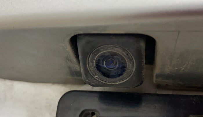 2022 Toyota Innova Crysta 2.7 VX 7 STR, Petrol, Manual, 60,927 km, Parking Camera