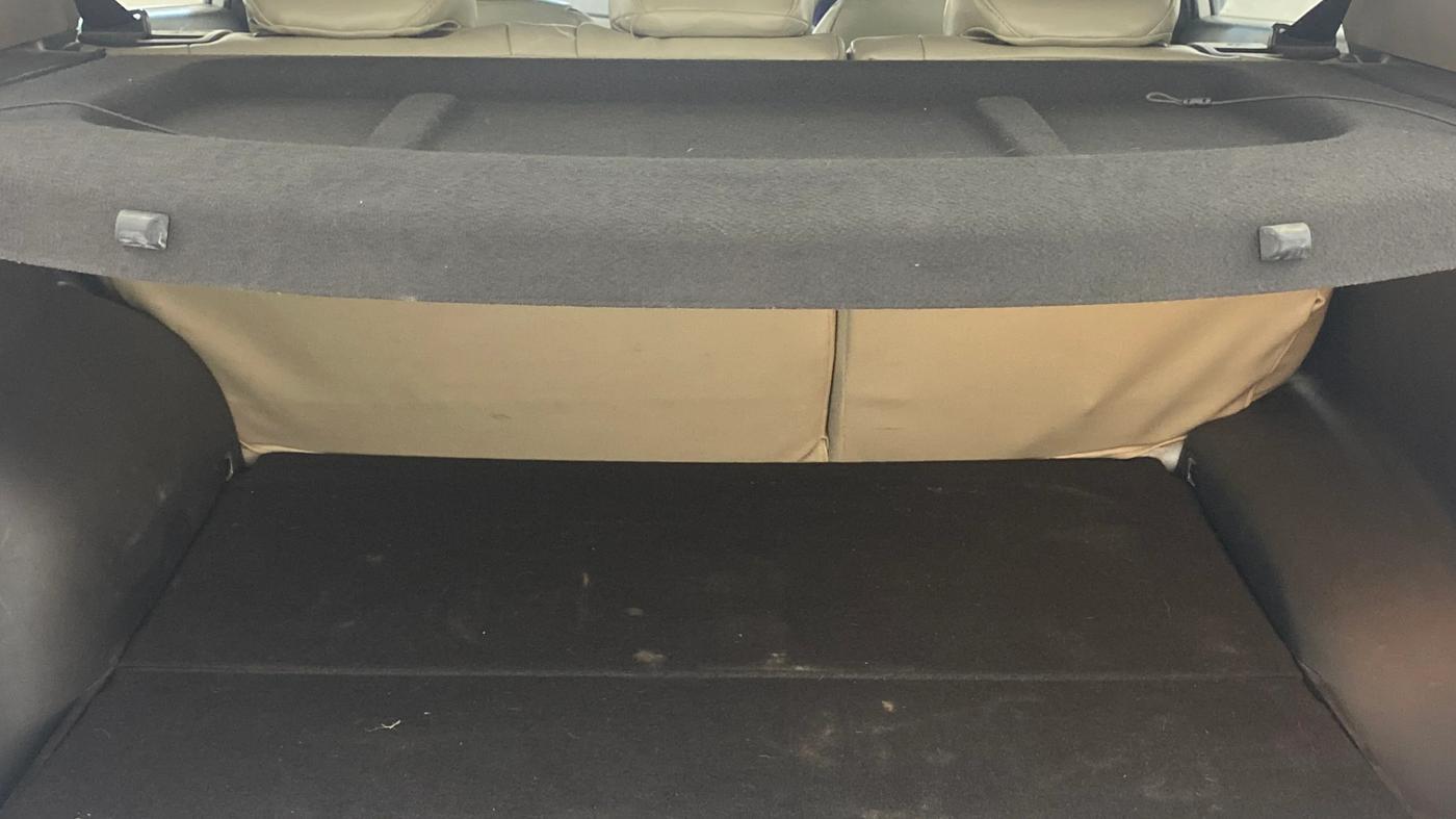 2017 Hyundai Creta SX PLUS AT 1.6 PETROL, Petrol, Automatic, 1,27,777 km, Boot Inside