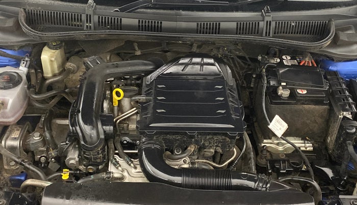 2022 Volkswagen VIRTUS TOPLINE TSI 1.0 MT, Petrol, Manual, 63,711 km, Engine View