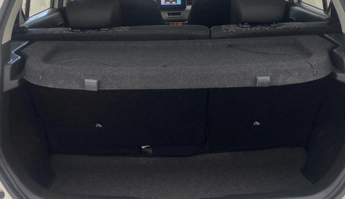 2023 Maruti IGNIS ALPHA 1.2, Petrol, Manual, 7,915 km, Boot Inside