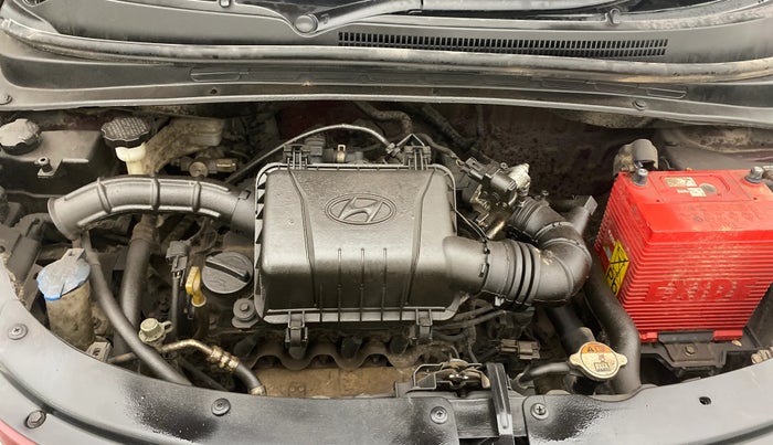 2016 Hyundai i10 SPORTZ 1.1, Petrol, Manual, 43,144 km, Engine View - Right