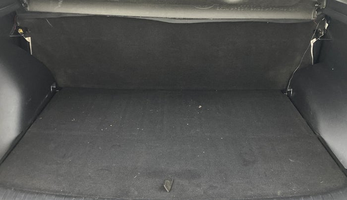 2022 KIA SELTOS HTK PLUS 1.5 DIESEL IMT, Diesel, Manual, 42,957 km, Boot Inside