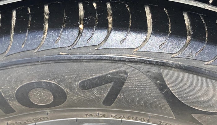 2022 KIA SELTOS HTK PLUS 1.5 DIESEL IMT, Diesel, Manual, 42,957 km, Left Rear Tyre Tread