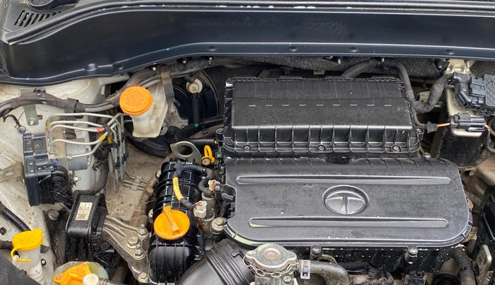 2021 Tata PUNCH CREATIVE  AMT, Petrol, Automatic, 1,00,394 km, Engine View - Right