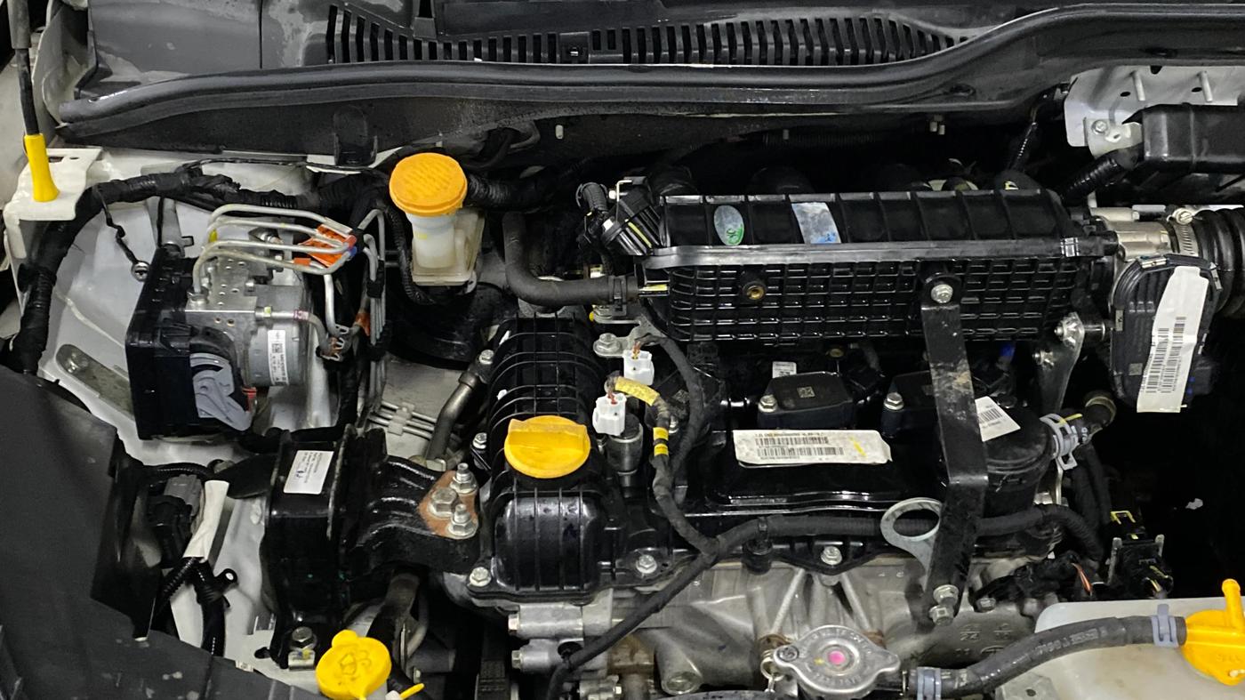 2024 Tata ALTROZ XE CNG, CNG, Manual, 20,000 km, Engine View - Right
