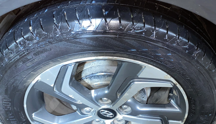 2019 Hyundai Creta SX AT 1.6 PETROL, Petrol, Automatic, 79,582 km, Right Rear Tyre Tread