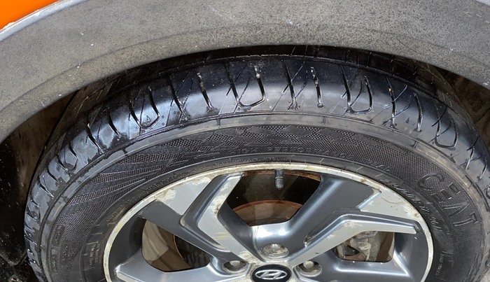 2019 Hyundai Creta SX AT 1.6 PETROL, Petrol, Automatic, 79,582 km, Right Front Tyre Tread