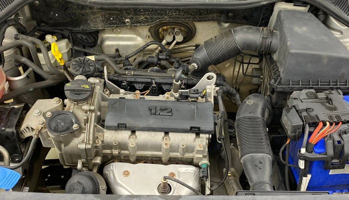 2017 Volkswagen Ameo HIGHLINE1.2L PLUS 16 ALLOY, Petrol, Manual, 70,031 km, Engine View