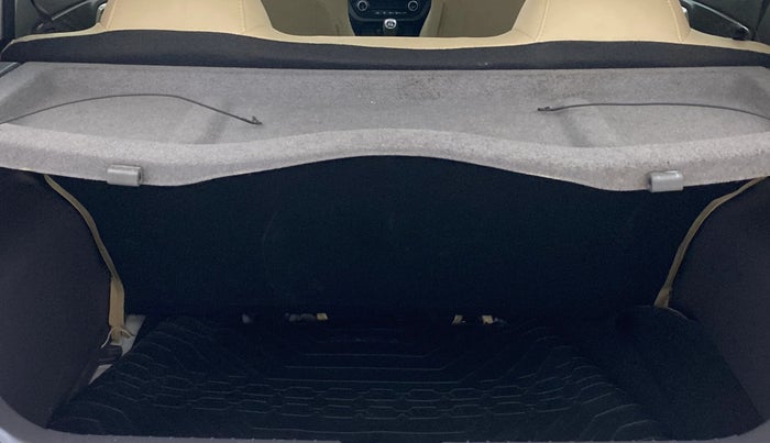 2021 Hyundai GRAND I10 NIOS SPORTZ 1.2 KAPPA VTVT, Petrol, Manual, 32,078 km, Boot Inside