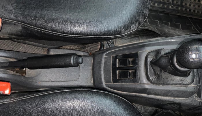 2018 Maruti Alto 800 LXI, Petrol, Manual, 1,16,605 km, Gear Lever