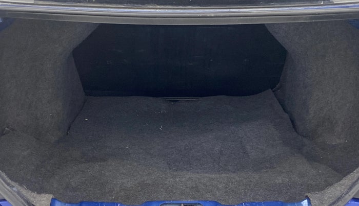 2013 Renault Scala RXE PETROL, Petrol, Manual, 87,769 km, Boot Inside