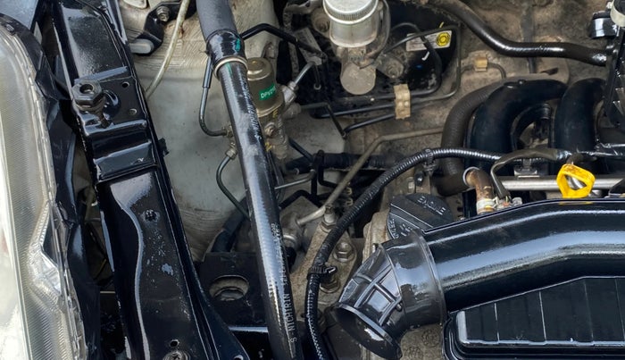 2014 Maruti Swift VXI, Petrol, Manual, 95,939 km, Engine View - Right