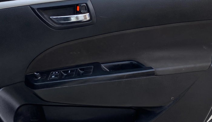 2014 Maruti Swift VXI, Petrol, Manual, 95,939 km, Driver Side Door Panels Control