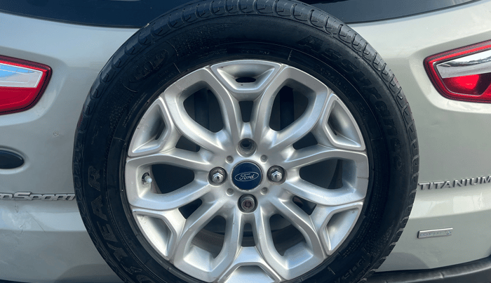 2013 Ford Ecosport TITANIUM 1.0L ECOBOOST, Petrol, Manual, 1,23,456 km, Spare Tyre