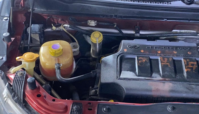 2018 Mahindra KUV 100 NXT K8 P 6 STR, Petrol, Manual, 54,381 km, Engine View - Right