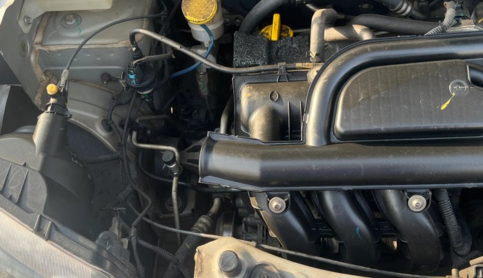 2017 Renault Kwid RXL, Petrol, Manual, 66,012 km, Engine View - Right