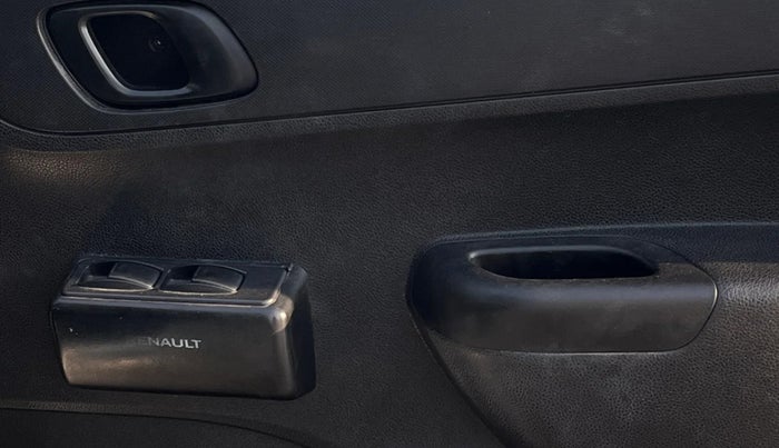 2017 Renault Kwid RXL, Petrol, Manual, 66,012 km, Driver Side Door Panels Control