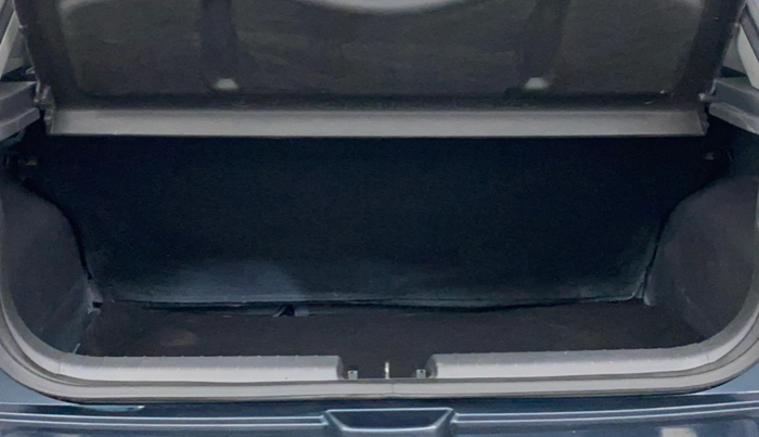 2019 Hyundai GRAND I10 NIOS SPORTZ AMT 1.2 KAPPA VTVT, Petrol, Automatic, 68,110 km, Boot Inside