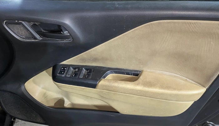 2015 Honda City 1.5L I-VTEC SV, Petrol, Manual, 62,341 km, Driver Side Door Panels Control