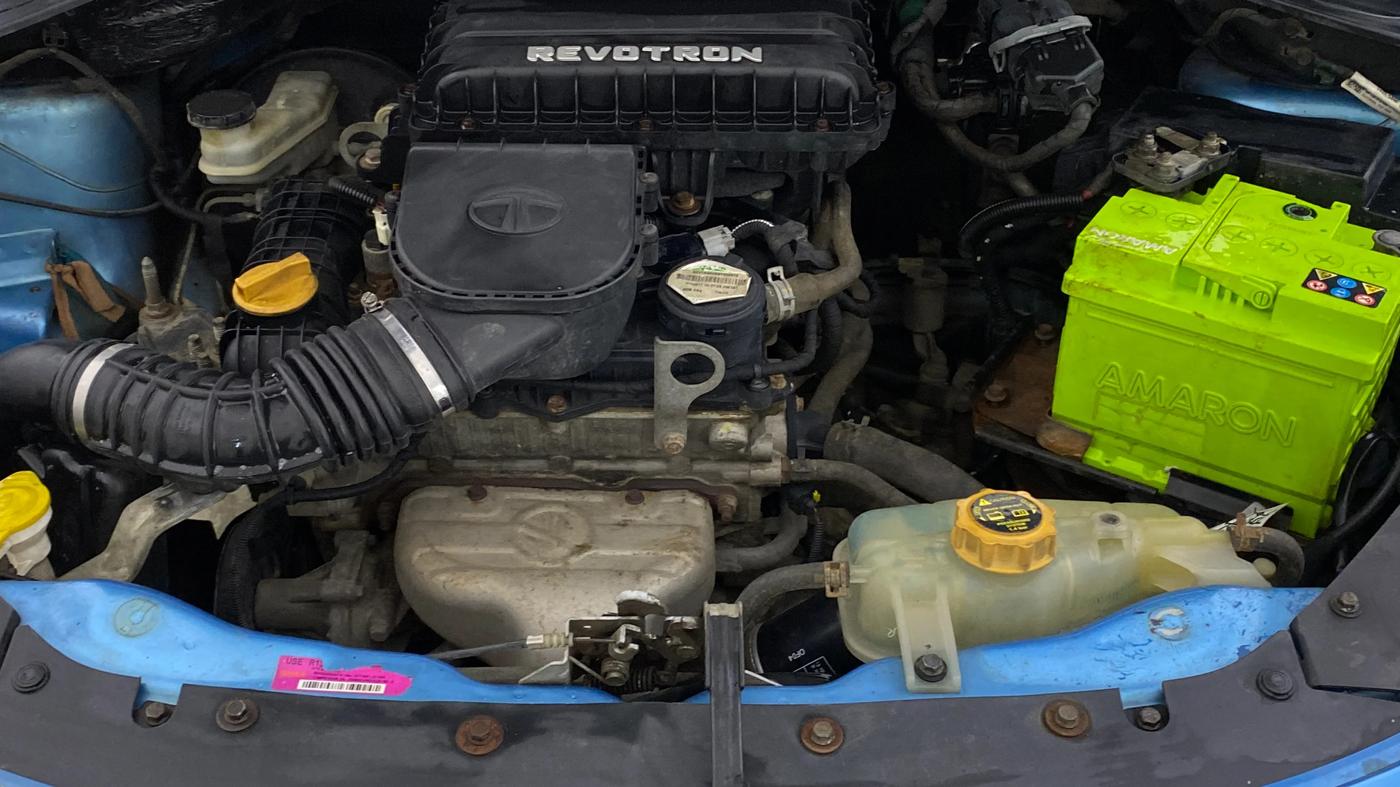 2017 Tata Tiago XT PETROL, Petrol, Manual, 73,475 km, Engine View