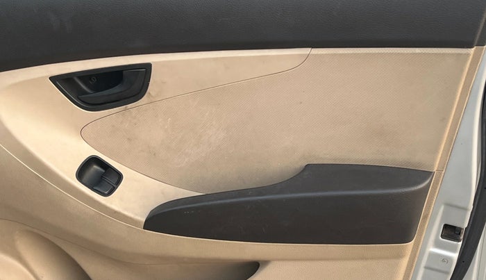 2015 Hyundai Eon MAGNA +, Petrol, Manual, 93,688 km, Driver Side Door Panels Control