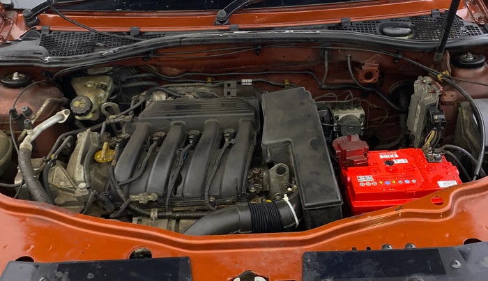 2016 Renault Duster RXL PETROL, Petrol, Manual, 39,124 km, Engine View