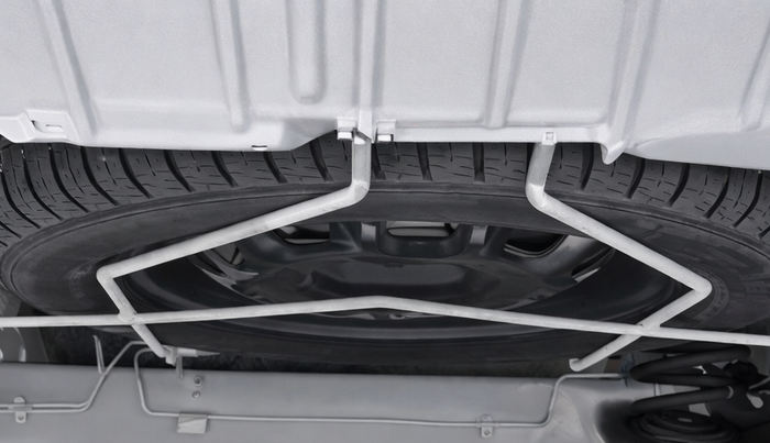 2016 Renault Duster RXL PETROL, Petrol, Manual, 39,124 km, Spare Tyre