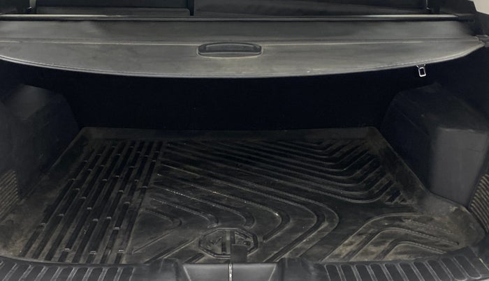 2020 MG HECTOR SHARP 1.5 DCT PETROL, Petrol, Automatic, 41,095 km, Boot Inside