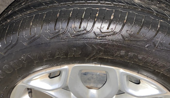 2015 Ford Ecosport TITANIUM 1.0L ECOBOOST, Petrol, Manual, 52,331 km, Right Rear Tyre Tread