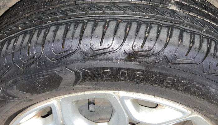 2015 Ford Ecosport TITANIUM 1.0L ECOBOOST, Petrol, Manual, 52,331 km, Left Rear Tyre Tread