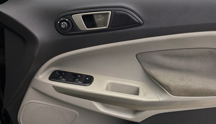 2016 Ford Ecosport TITANIUM 1.5L PETROL AT, Petrol, Automatic, 41,053 km, Driver Side Door Panels Control