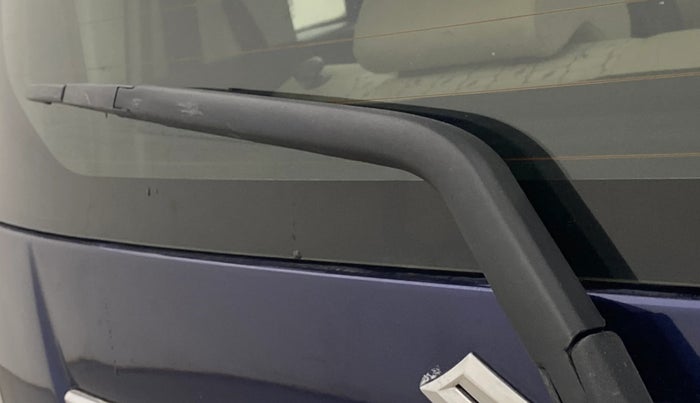 2017 Maruti Wagon R 1.0 VXI + (O) AMT, Petrol, Automatic, 77,337 km, Rear Wiper