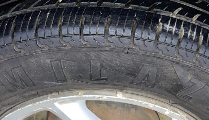 2019 Renault Kwid CLIMBER 1.0 AMT, Petrol, Automatic, 28,952 km, Left Rear Tyre Tread