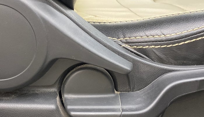 2021 Honda Amaze 1.5L I-DTEC VX CVT, Diesel, Automatic, 55,267 km, Driver Side Adjustment Panel