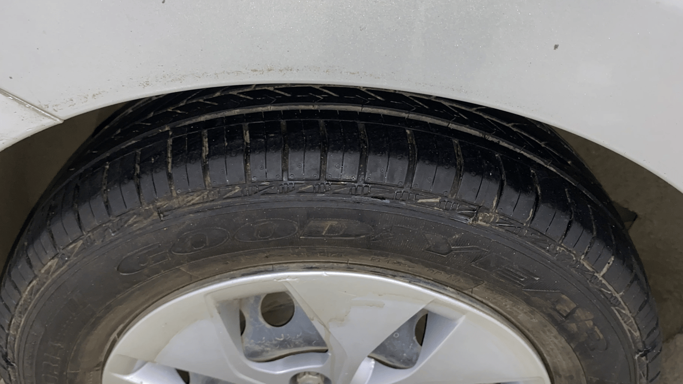 2017 Hyundai Xcent S 1.2, Petrol, Manual, 65,912 km, Right Rear Tyre Tread