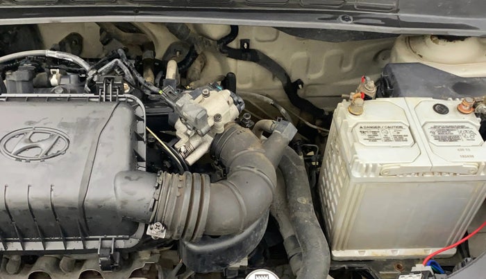 2015 Hyundai i10 SPORTZ 1.1, Petrol, Manual, 58,004 km, Engine View - Left