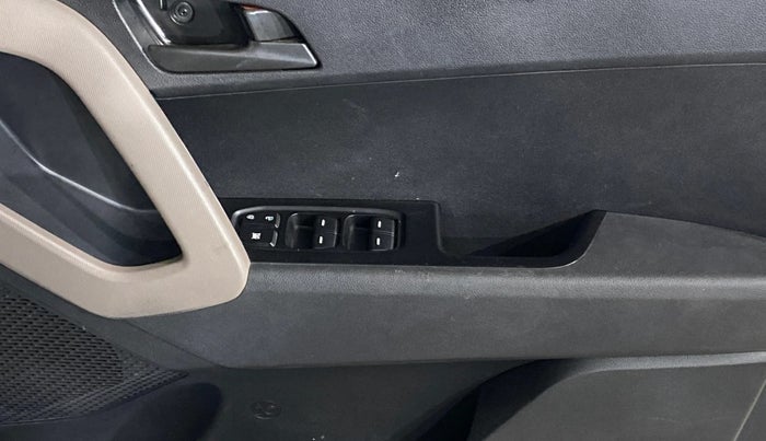 2017 Hyundai Creta E PLUS 1.6 PETROL, Petrol, Manual, 64,996 km, Driver Side Door Panels Control