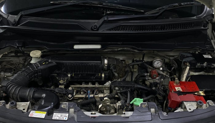 2021 Maruti S PRESSO VXI (O) CNG, CNG, Manual, 94,334 km, Engine View