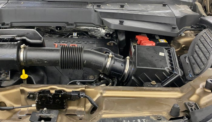 2022 Tata Harrier XZA PLUS 2.0L, Diesel, Automatic, 69,968 km, Engine View - Left